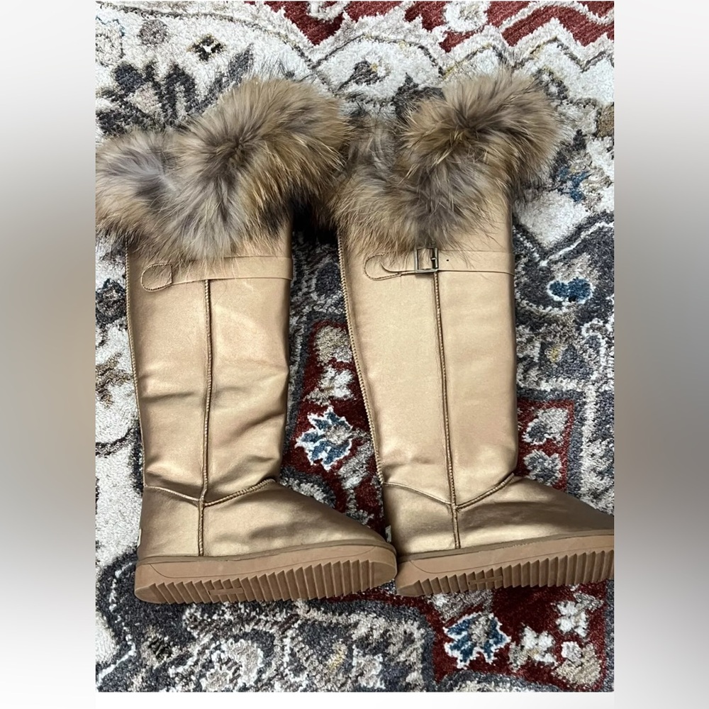 winter boots women knee high Size 39 Brand New Gold Real Fur